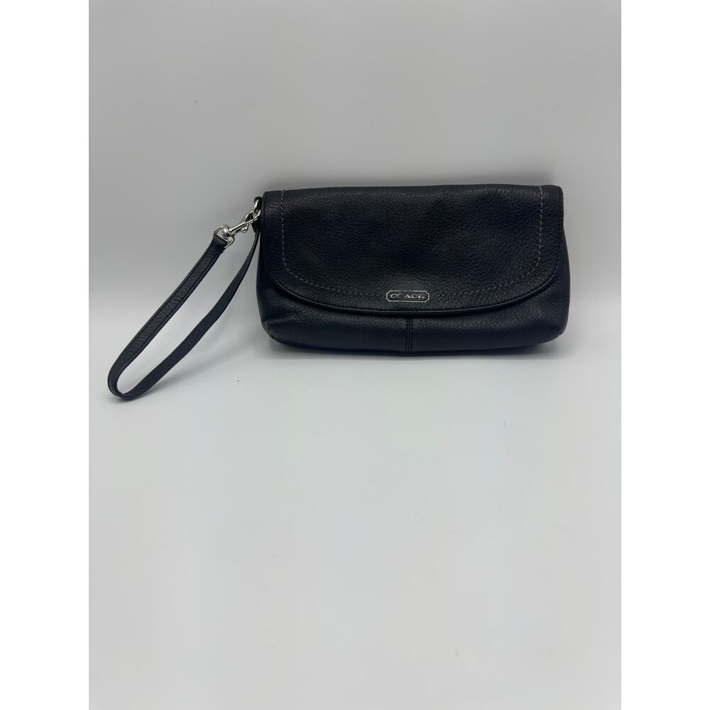 🖤  Coach Black Leather Top Handle Bag/Wristlet - Green Satin Lining  🖤